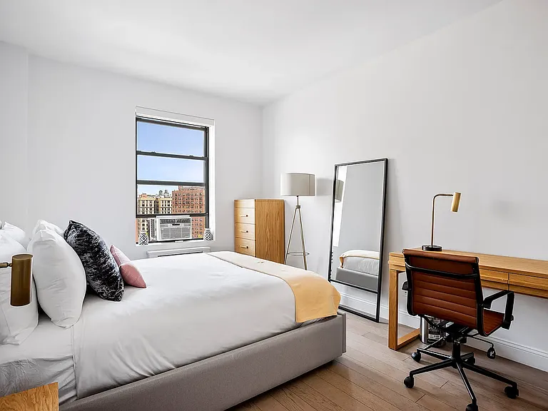 915 W End Ave #1206 — Photo 5