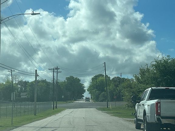 5th image of 1205 Burleson St