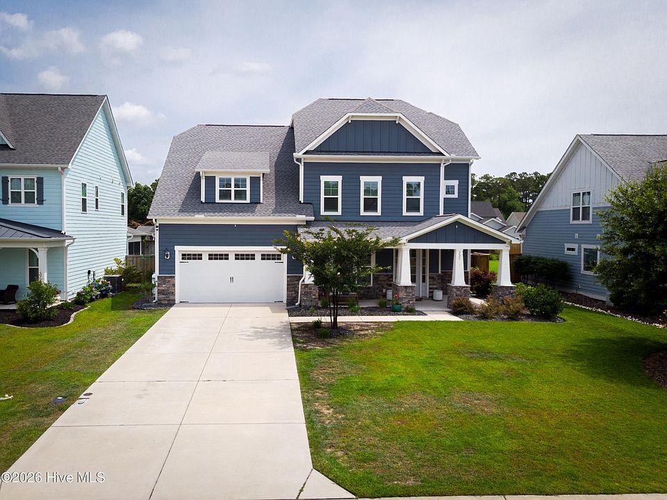 1st image of 332 Aurora Place