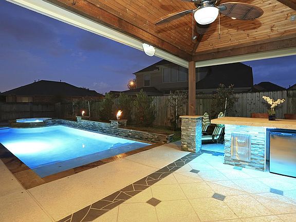 3rd image of 26627 Juniper Forest Fall Ln