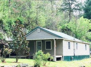 182 Water St, Spencer, WV 25276