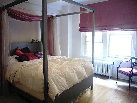 Sold by Barshay Brokerage | media 18