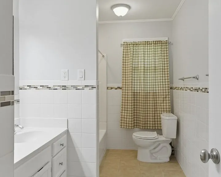 1306 Brockton Dr — Photo 20