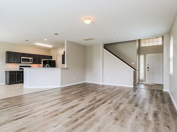 4th image of 18726 Walden Glen Cir