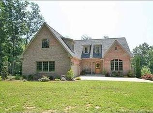 281 Flagstone Dr, Cape Girardeau, MO 63701