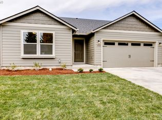 308 La Casa St, Eugene, OR 97402