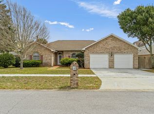 185 Kel Wen Cir, Destin, FL 32541