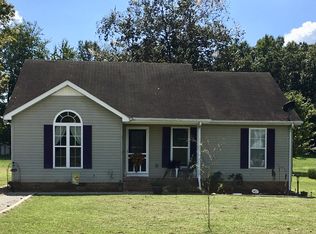 140 Springdale Dr, Manchester, TN 37355