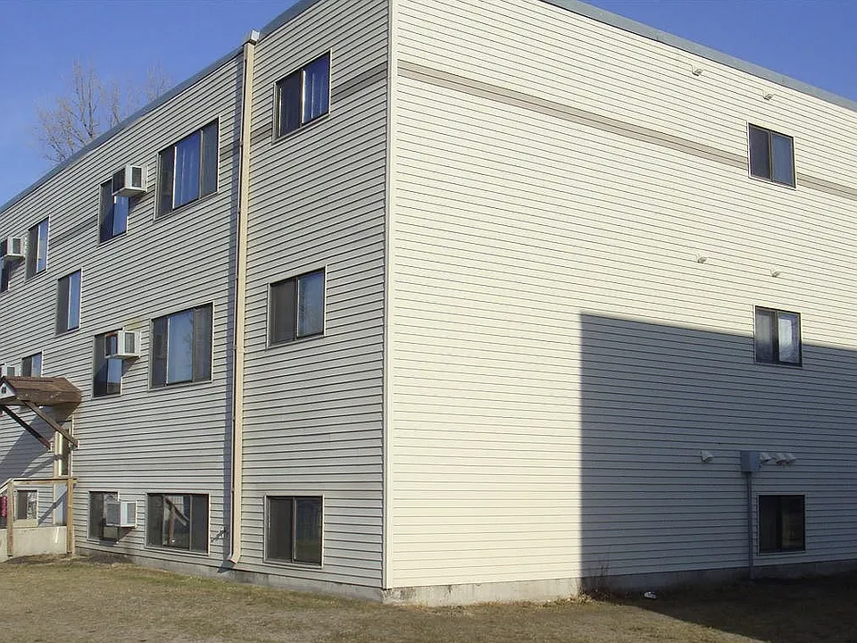 Building Photo 3
