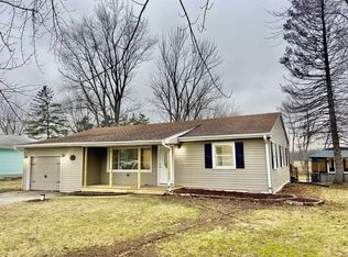 12220 Tompkins Pl, Crown Point, IN 46307