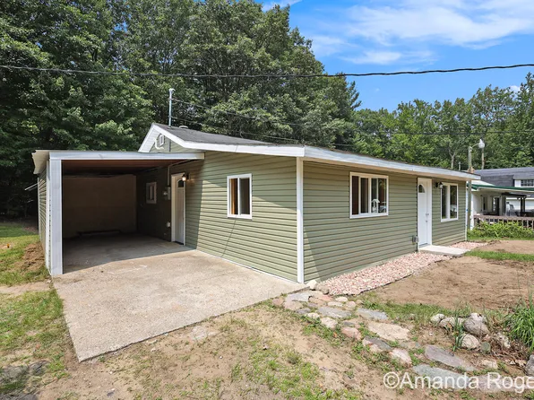 11685 Hickory Dr, Lakeview, MI 48850