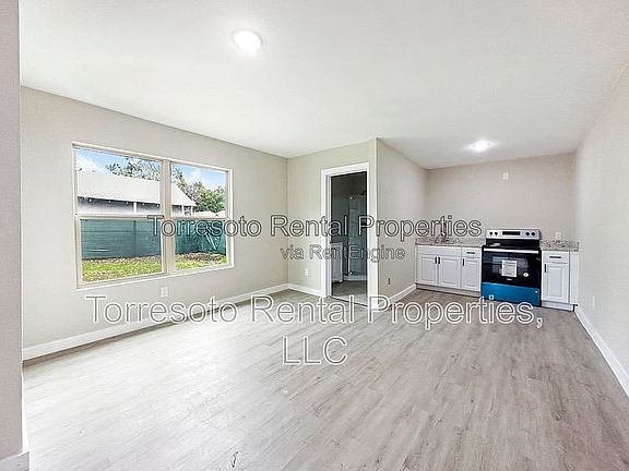 2nd image of 1606 W Wildwood Dr #C