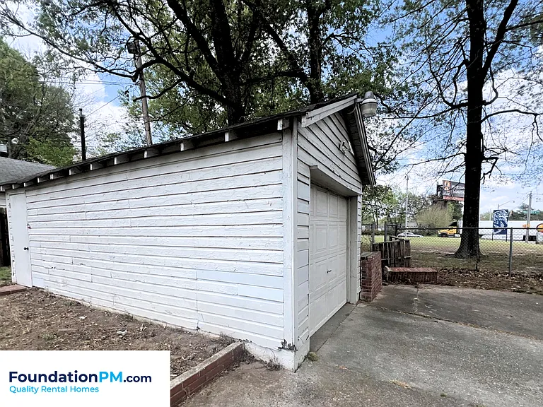 252 E Edwin Cir — Photo 19