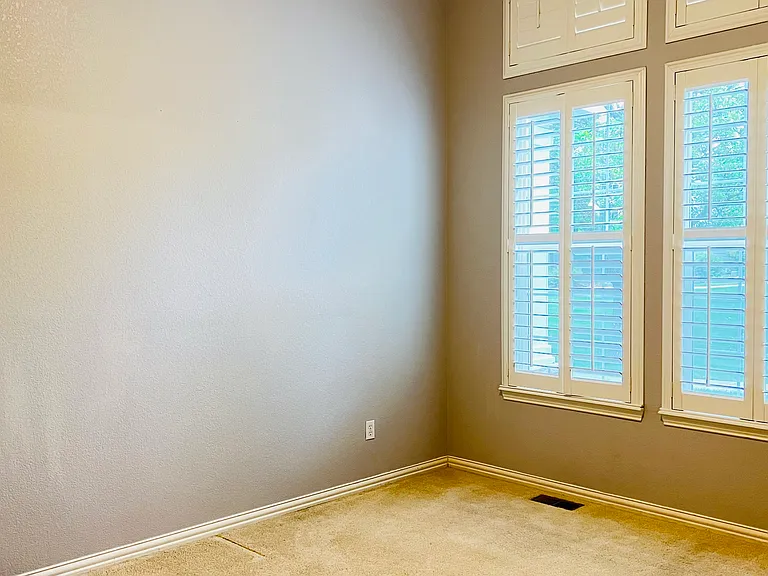 8300 Fairmount Dr #104 — Photo 10