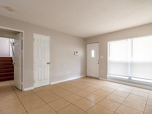 5th image of 6142 Medford Dr