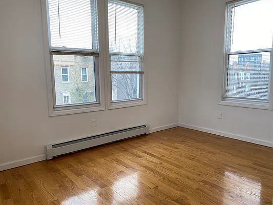 Rented by Corcoran | media 28