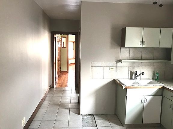 3rd image of 3519 W Diversey Ave #2