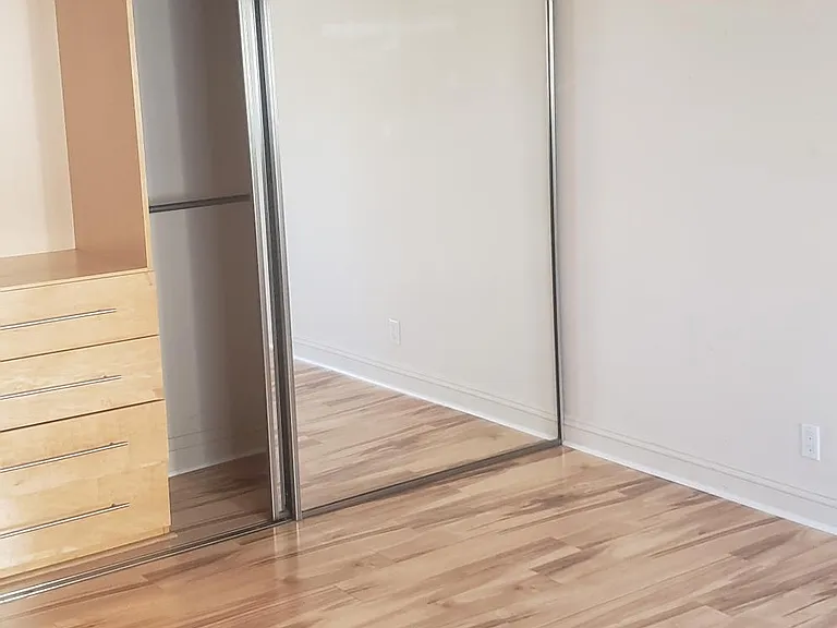 1049 Felspar St #29 — Photo 8