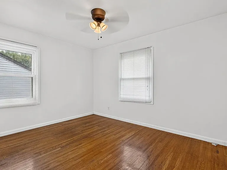10328 Dudley Dr — Photo 25