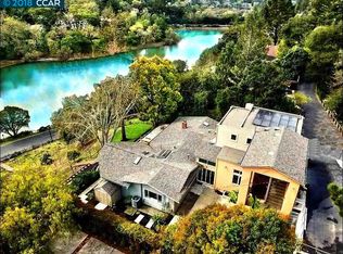 19 Dos Posos, Orinda, CA 94563