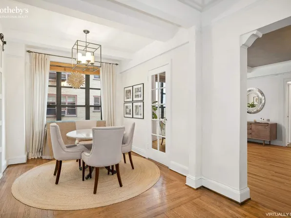 235 East 22nd Street image 4 of 12