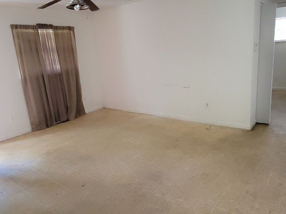 2nd image of 502 NW 15th St