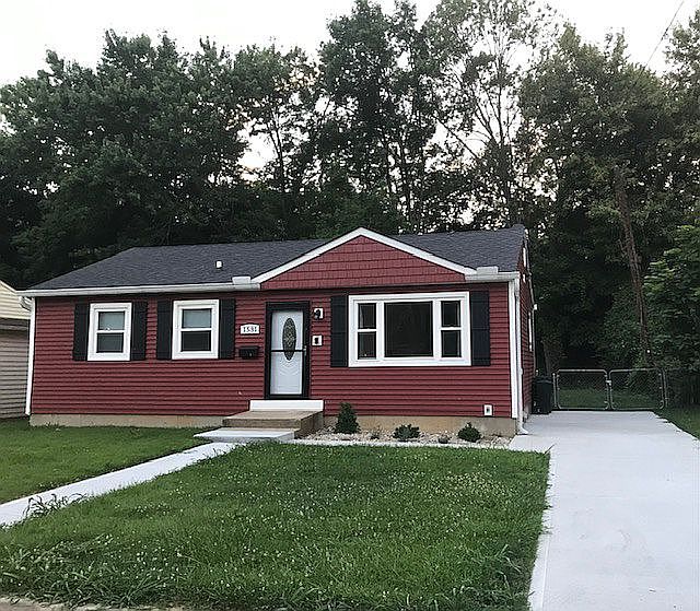 1st image of 1531 Silver Ln