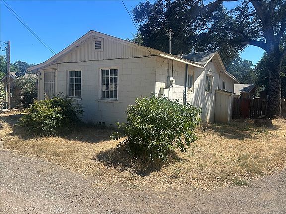 2nd image of 14565 Uhl Ave