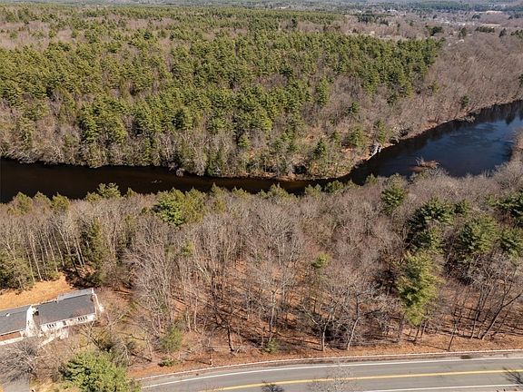 3rd image of 406 Springfield St