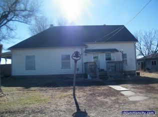3195 Key Rd, Abilene, KS 67410