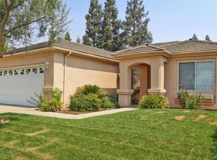 7554 N McCaffrey Ave, Fresno, CA 93722
