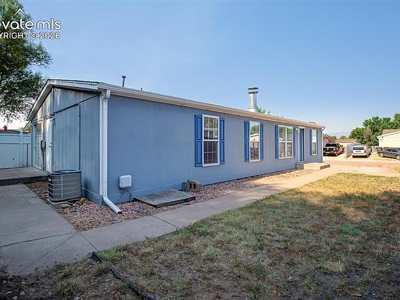 5th image of 845 Desert Cir