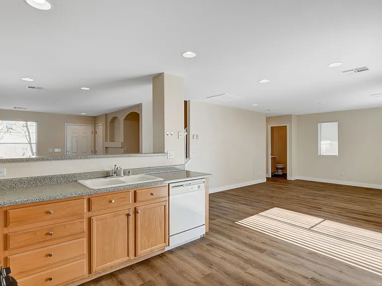 10531 Pena Blanca Ct — Photo 13