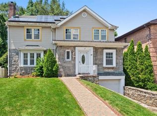 27 Wilcox Ave, Yonkers, NY 10705