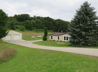 3956 Howard Rd, Petoskey, MI 49770