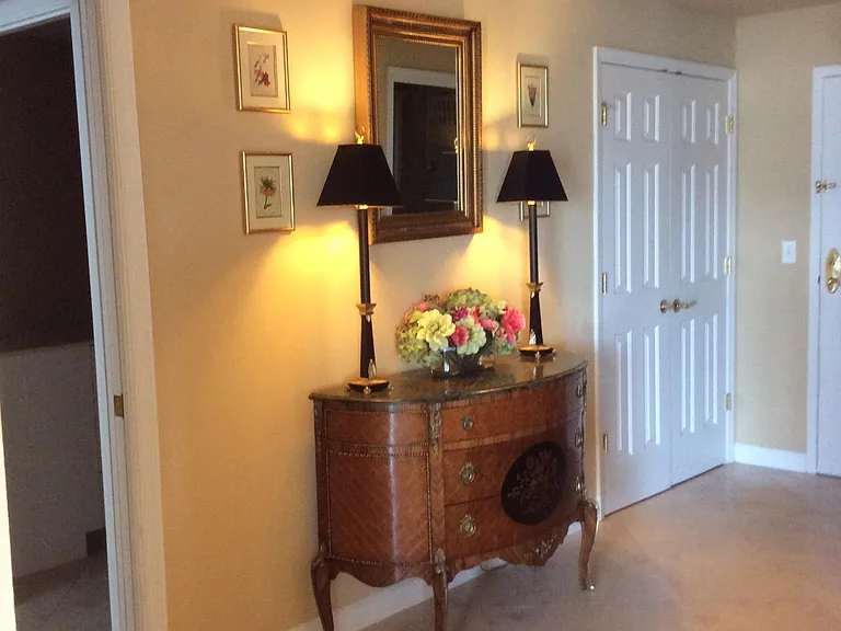 345 Bayshore Blvd #908 — Photo 24