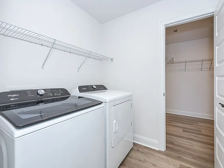 3711 Olivia Dr — Photo 42
