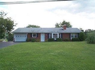 622 Mount Torrey Rd, Lyndhurst, VA 22952