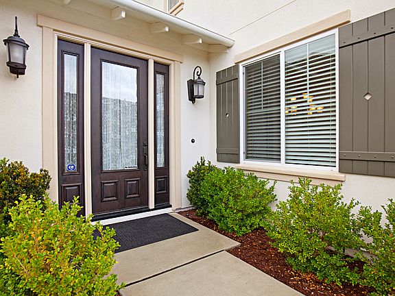 5th image of 1725 Burbury Way