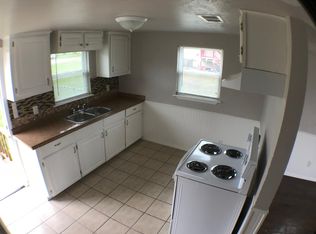 612 N 7th St, Midlothian, TX 76065