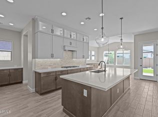 1021 W Ridge Rd, Apache Junction, AZ 85120