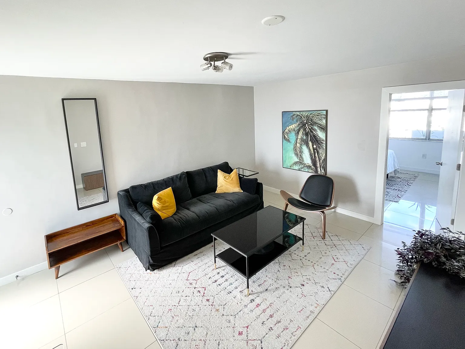 2 bed, 770 sqft, $3,450 — Photo 3