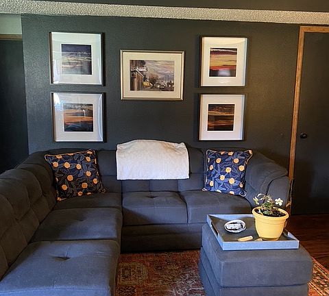 Living Room

DECOR NOT INCLUDED