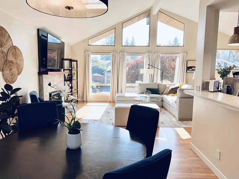 12522 SE 64th Pl — Photo 9