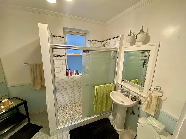 1258 N Kedzie Ave #2 — Photo 7