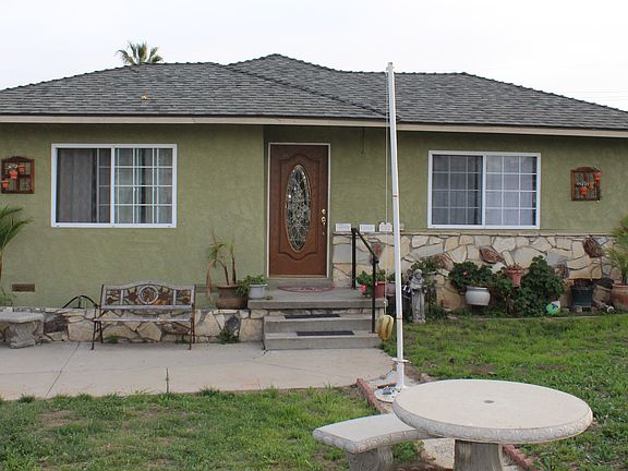 2nd image of 4273 Lugo Ave