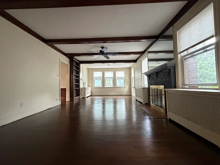 291 Russett Rd — Photo 14