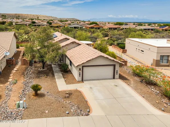 1012 W Union Bell Dr, Green Valley, AZ 85614
