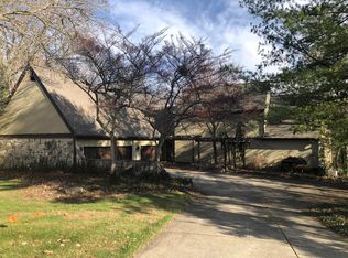 6124 Karrer Pl, Dublin, OH 43017