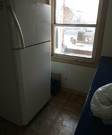 3rd image of 2070 Fort St Fl 2nd